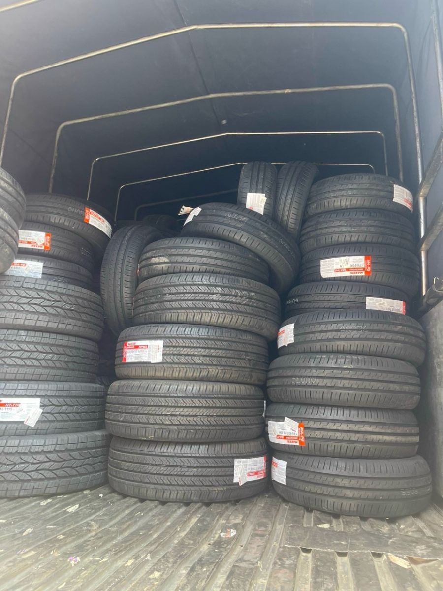 THAY LỐP XE Ô TÔ CÓ CẦN ĐÚNG KĨ THUẬT KHÔNG?